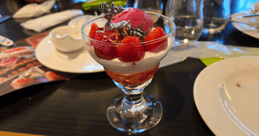 ヒルトン小田原リゾート＆スパ　スイーツビュッフェ　パフェ