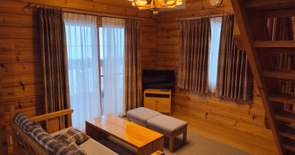 ベルナティオ　コテージ　室内